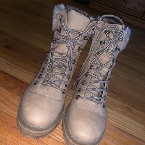 Steve Madden keystone boots size 10
